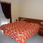 Hotel Polo 2*